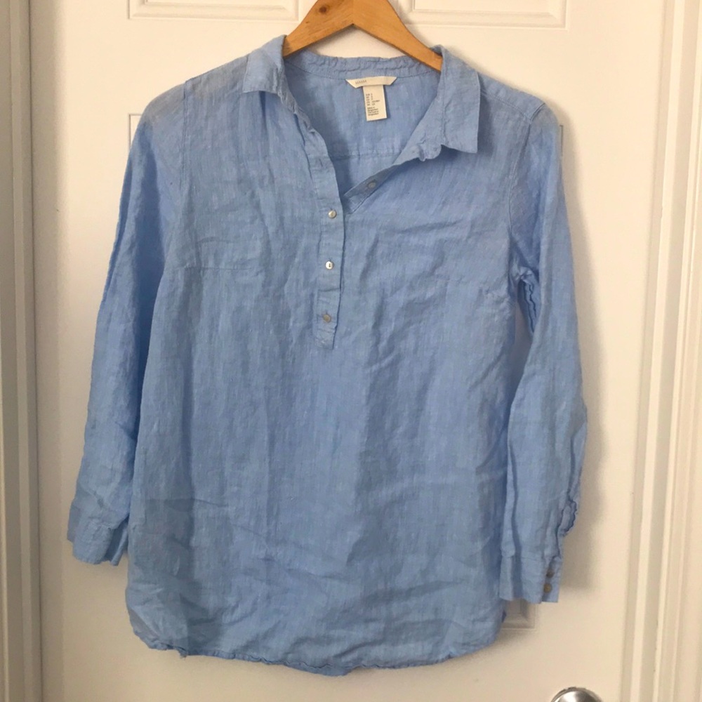 Women's Light Blue Button-Up Top